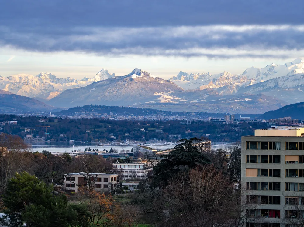 Contemporary Geneva architecture and institutional district